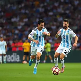 Messi quebra recorde